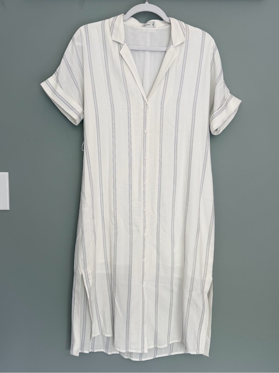 Gentle Fawn Dresses & Skirts - Gentle Fawn "Kaysey" Navy White Pinstripe Lightweight Button Down Shirt Dress